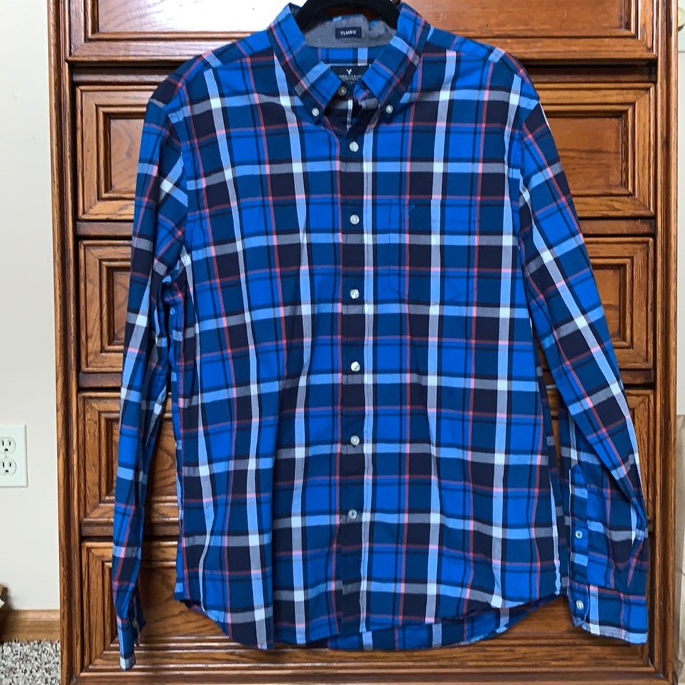 American Eagle Outfitters Plaid Button Down Shirt